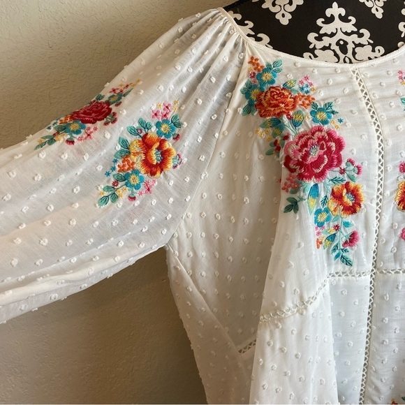 Savanna Jane Floral Embroidered Swiss Dot Top - Picture 12 of 16